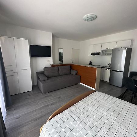Apartments Villa Sunce Дуги-Рат Экстерьер фото